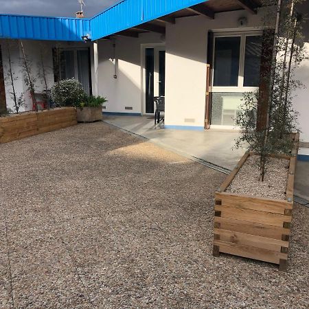 Appart'Hotel Wombat&Wallaby Fussy Esterno foto
